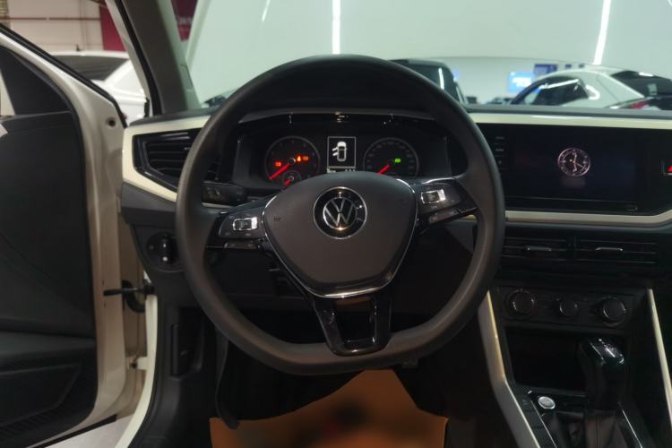 Used Volkswagen Polo 2021 Plus 1.5L Automatic Colorful Tech Edition Steering Wheel
