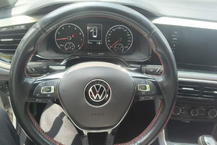 Used Volkswagen Polo 2021 Plus 1.5L Automatic Colorful Tech Edition Steering Wheel