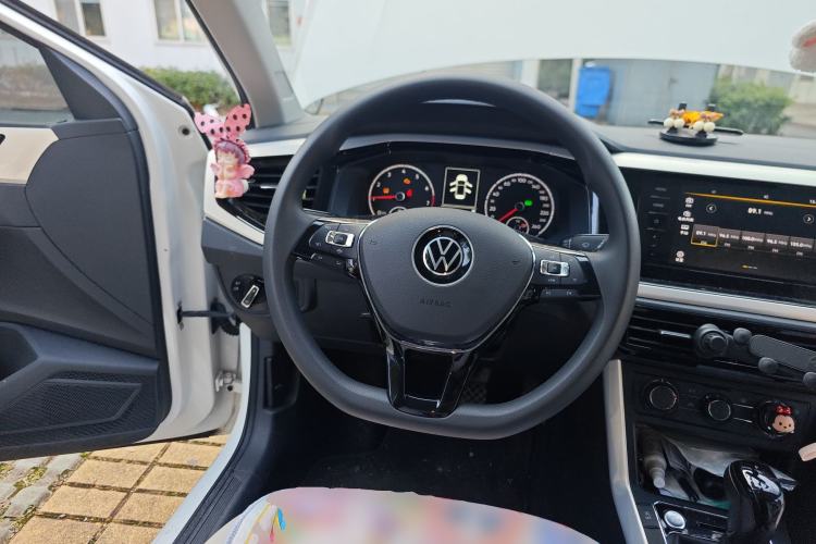 Used Volkswagen Polo 2021 Plus 1.5L Automatic Colorful Tech Edition Steering Wheel