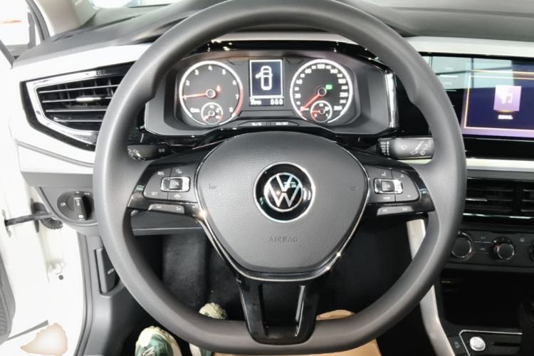 Used Volkswagen Polo 2021 Plus 1.5L Automatic Colorful Tech Edition Steering Wheel