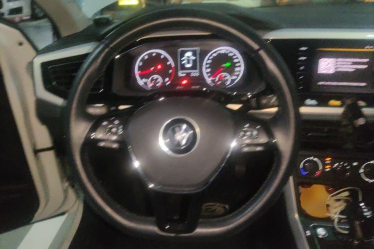 Used Volkswagen Polo 2021 Plus 1.5L Automatic Trendy Smart Luxury Edition Steering Wheel