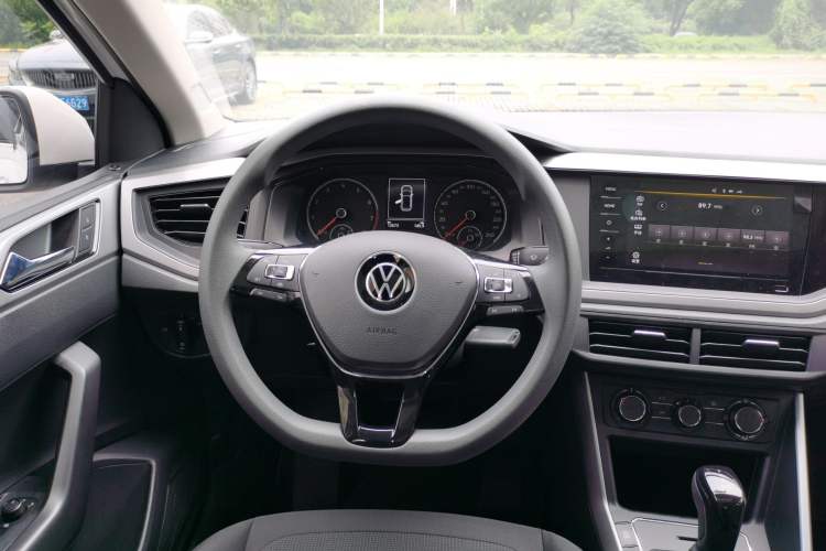 Used Volkswagen Polo 2021 Plus 1.5L Automatic Panoramic Enjoyment Edition Steering Wheel