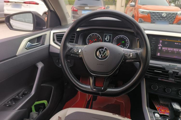 Used Volkswagen Polo 2021 Plus 1.5L Automatic Colorful Tech Edition Steering Wheel