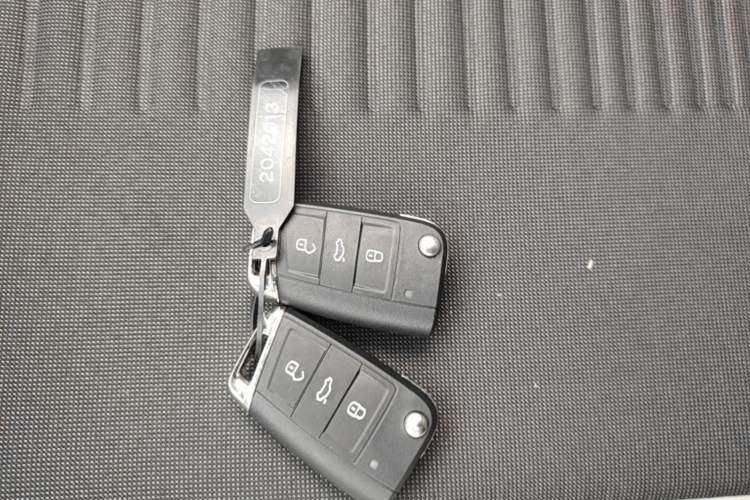 Used Volkswagen Polo 2021 Plus 1.5L Automatic Colorful Tech Edition Vehicle Key