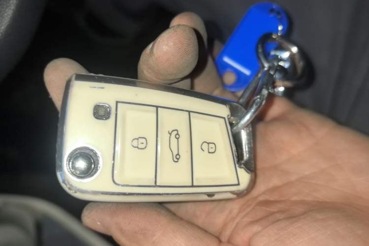 Used Volkswagen Polo 2021 Plus 1.5L Automatic Colorful Tech Edition Vehicle Key