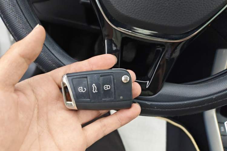 Used Volkswagen Polo 2021 Plus 1.5L Automatic Colorful Tech Edition Vehicle Key