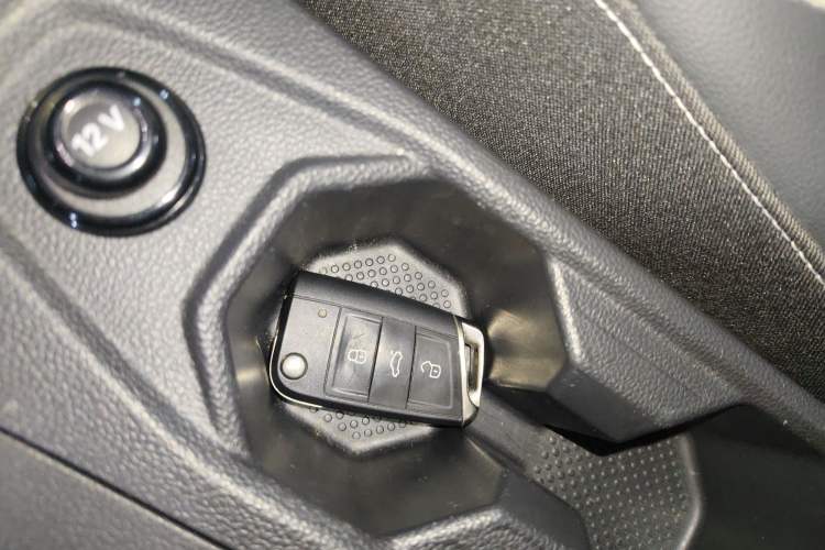 Used Volkswagen Polo 2021 Plus 1.5L Automatic Colorful Tech Edition Vehicle Key