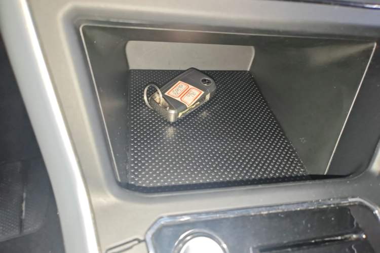 Used Volkswagen Polo 2021 Plus 1.5L Automatic Colorful Tech Edition Vehicle Key