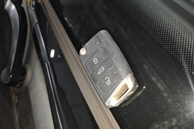 Used Volkswagen Polo 2021 Plus 1.5L Automatic Colorful Tech Edition Vehicle Key