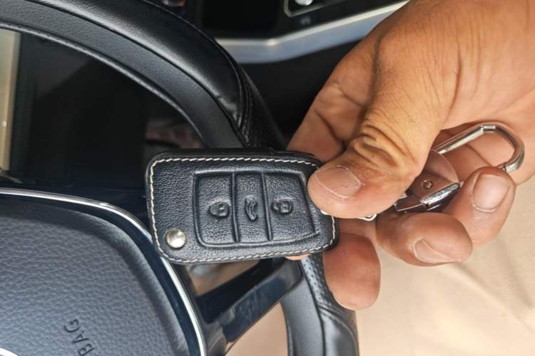 Used Volkswagen Polo 2021 Plus 1.5L Automatic Colorful Tech Edition Vehicle Key