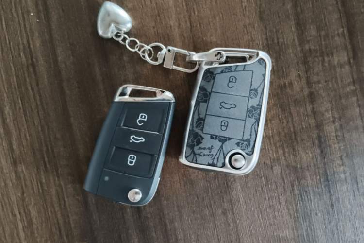 Used Volkswagen Polo 2021 Plus 1.5L Automatic Colorful Tech Edition Vehicle Key