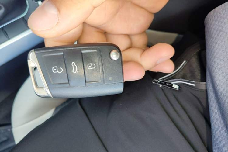 Used Volkswagen Polo 2021 Plus 1.5L Automatic Colorful Tech Edition Vehicle Key