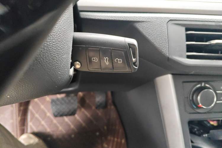 Used Volkswagen Polo 2021 Plus 1.5L Automatic Panoramic Enjoyment Edition Vehicle Key