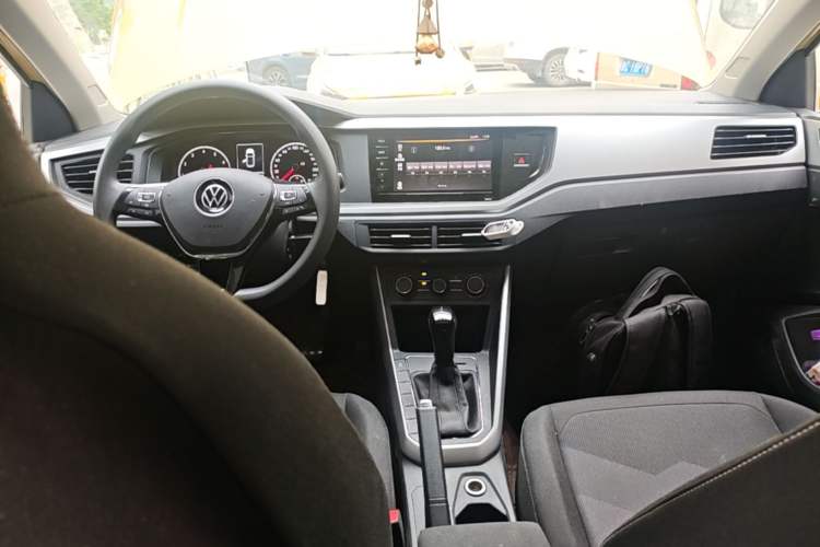 Used Volkswagen Polo 2021 Plus 1.5L Automatic Panoramic Enjoyment Edition Center Console