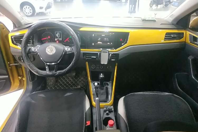Used Volkswagen Polo 2021 Plus 1.5L Automatic Colorful Tech Edition Center Console