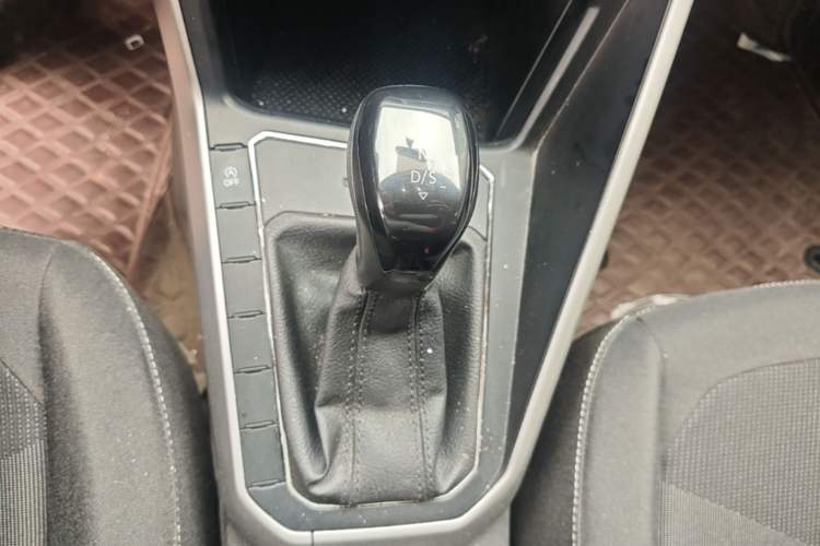 Used Volkswagen Polo 2021 Plus 1.5L Automatic Panoramic Enjoyment Edition Gear Lever