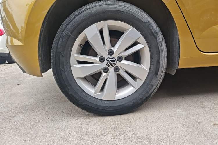 Used Volkswagen Polo 2021 Plus 1.5L Automatic Panoramic Enjoyment Edition Right Rear Wheel Hub