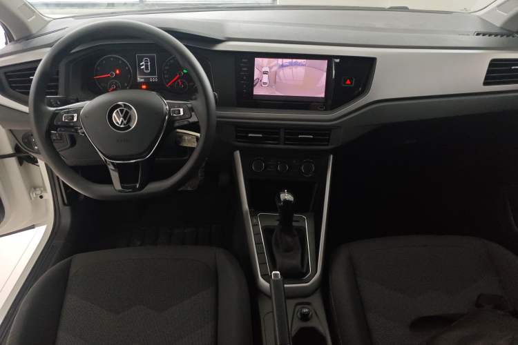 Used Volkswagen Polo 2022 Plus 1.5L Automatic Enjoy Life Edition Center Console
