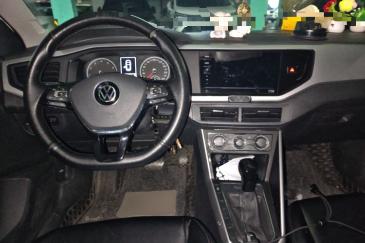 Used Volkswagen Polo 2022 Plus 1.5L Automatic Enjoy Life Edition Center Console