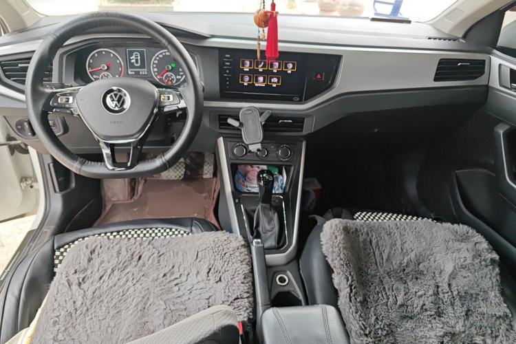 Used Volkswagen Polo 2022 Plus 1.5L Automatic Enjoy Life Edition Center Console