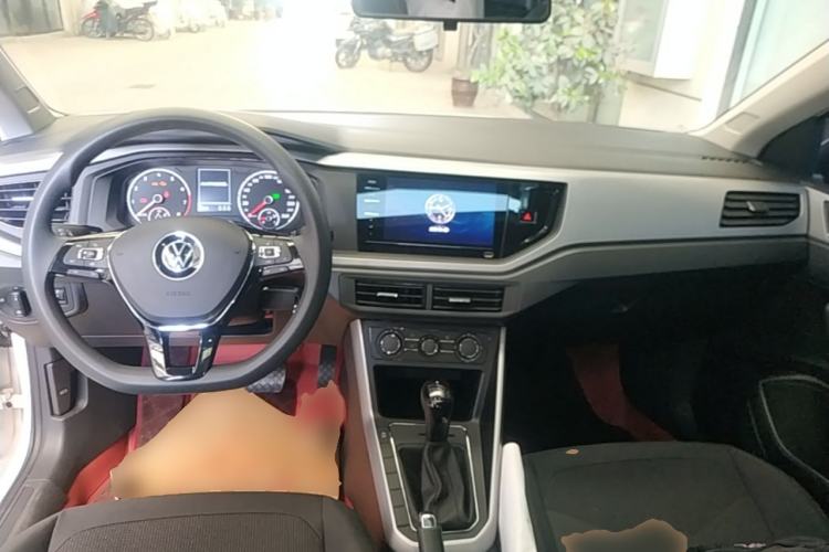 Used Volkswagen Polo 2022 Plus 1.5L Automatic Enjoy Life Edition Center Console
