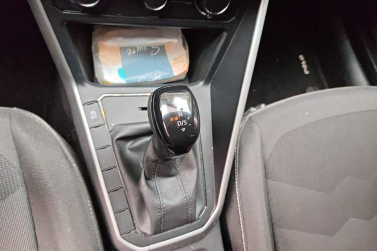 Used Volkswagen Polo 2022 Plus 1.5L Automatic Enjoy Life Edition Gear Lever
