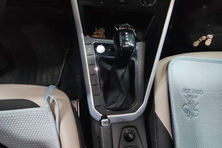 Used Volkswagen Polo 2022 Plus 1.5L Automatic Enjoy Life Edition Gear Lever