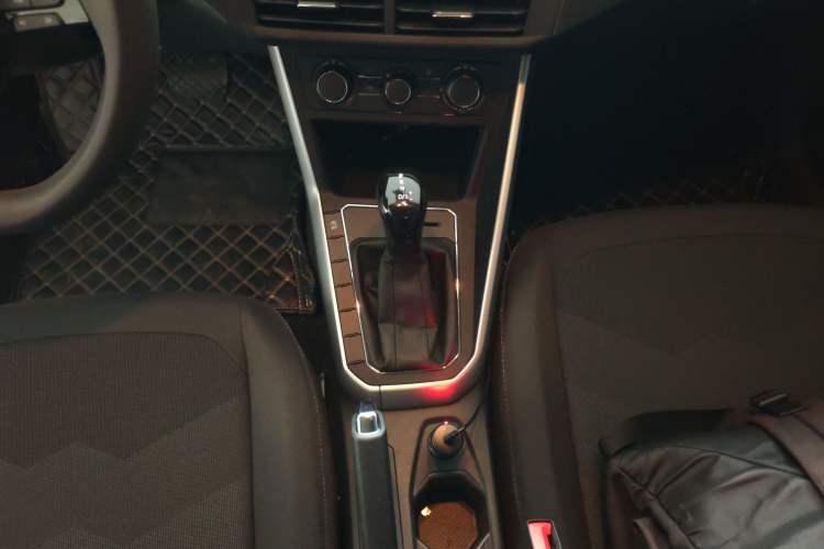 Used Volkswagen Polo 2022 Plus 1.5L Automatic Enjoy Life Edition Gear Lever