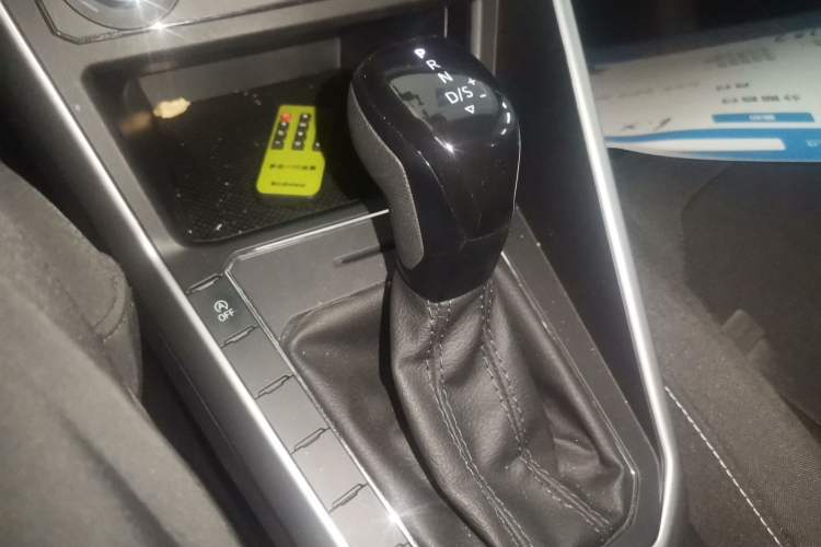 Used Volkswagen Polo 2022 Plus 1.5L Automatic Enjoy Life Edition Gear Lever