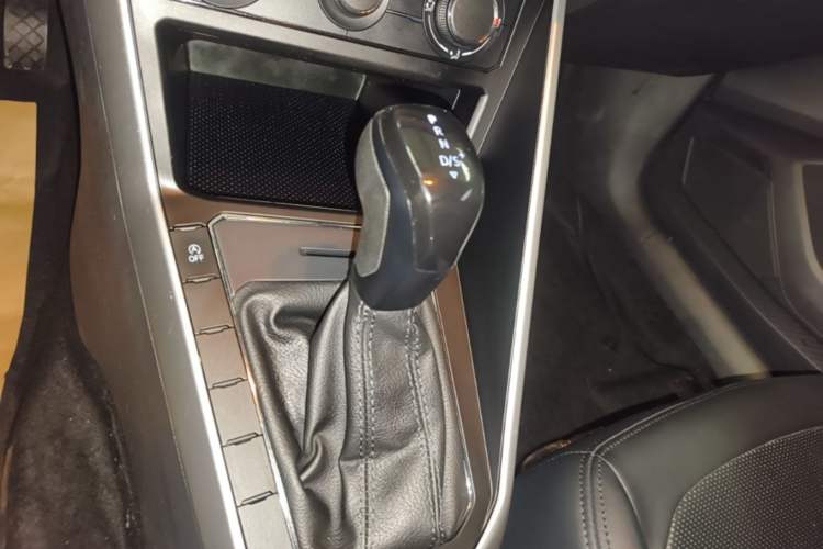 Used Volkswagen Polo 2022 Plus 1.5L Automatic Enjoy Life Edition Gear Lever