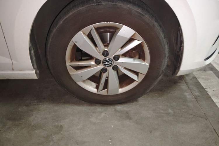 Used Volkswagen Polo 2022 Plus 1.5L Automatic Enjoy Life Edition Right Front Wheel Hub