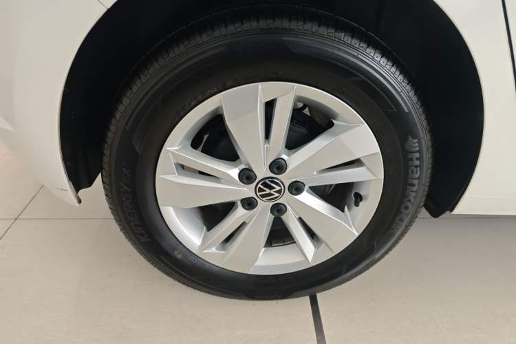 Used Volkswagen Polo 2022 Plus 1.5L Automatic Enjoy Life Edition Right Rear Wheel Hub