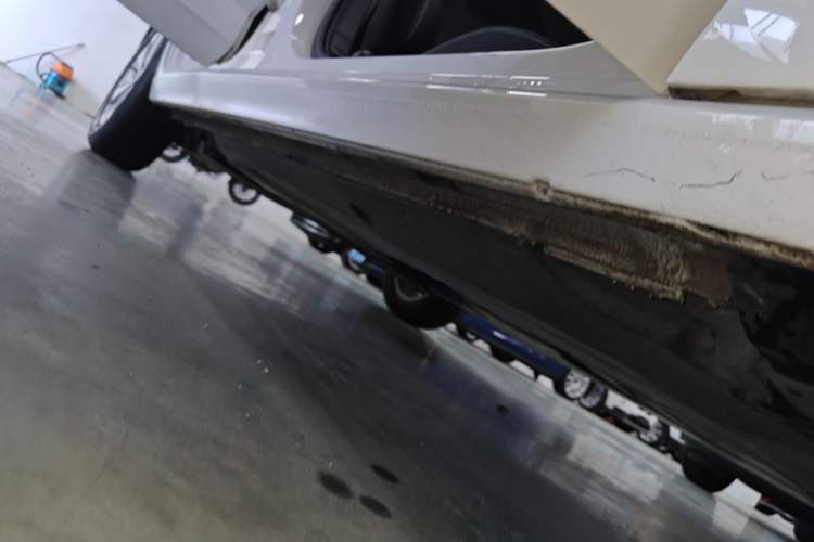 Used Volkswagen Polo 2022 Plus 1.5L Automatic Enjoy Life Edition Right Side Sill