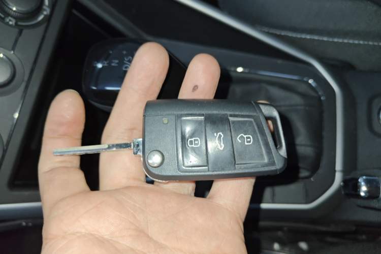 Used Volkswagen Polo 2022 Plus 1.5L Automatic Enjoy Life Edition Vehicle Key