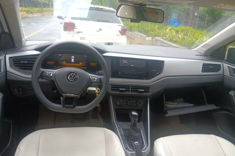 Used Volkswagen Polo 2023 Revised Plus 1.5L Automatic – Enjoy Life Edition Center Console