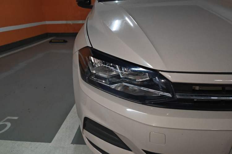 Used Volkswagen Polo 2023 Plus 1.5L Automatic Enjoy-the-Moment Edition Right Front Headlight