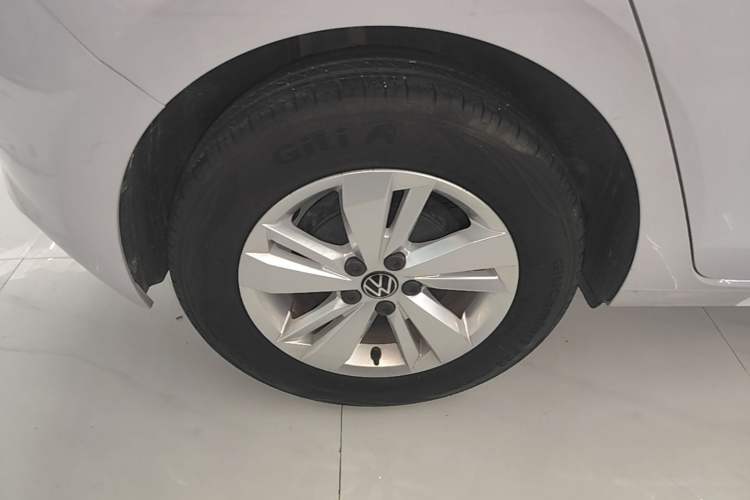Used Volkswagen Polo 2023 Revised Plus 1.5L Automatic – Enjoy Life Edition Right Rear Wheel Hub