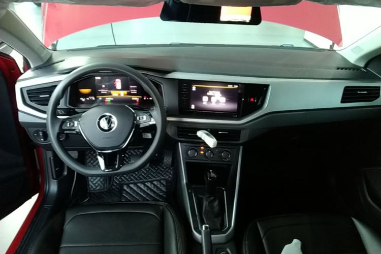 Used Volkswagen Polo 2023 Revised Plus 1.5L Automatic – Enjoy Life Edition Center Console