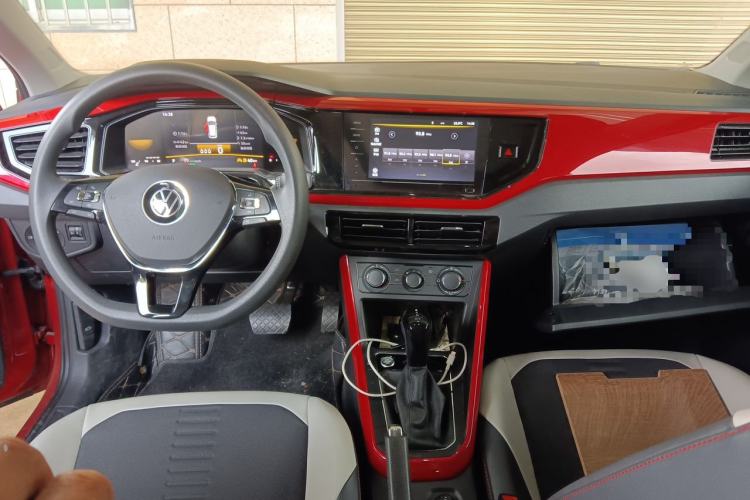 Used Volkswagen Polo 2023 Plus 1.5L Automatic Colorful Tech Edition Center Console