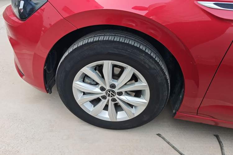 Used Volkswagen Polo 2023 Restyled Plus 1.5L Automatic Colorful Tech Edition Left Front Wheel Hub