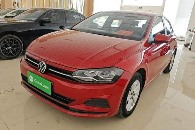 Ojetý Volkswagen Polo 2023 Plus 1.5L Automatic Enjoy-the-Moment Edition