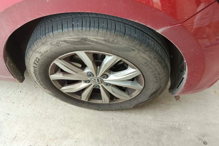 Used Volkswagen Polo 2023 Plus 1.5L Automatic Colorful Tech Edition Right Front Wheel Hub