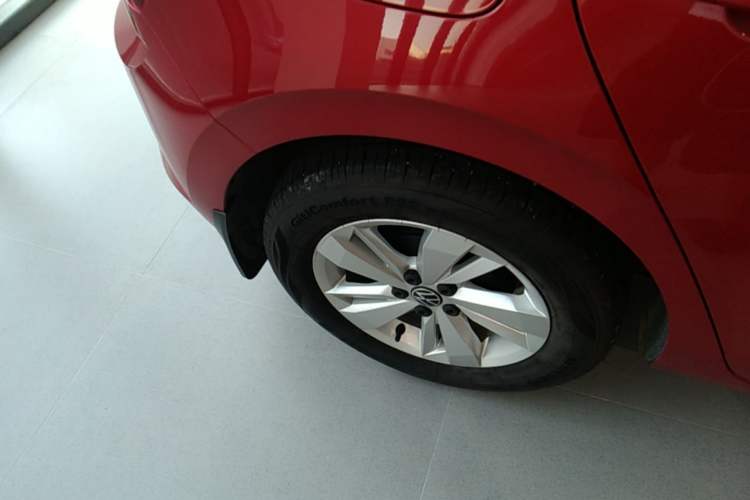 Used Volkswagen Polo 2023 Revised Plus 1.5L Automatic – Enjoy Life Edition Right Rear Wheel Hub