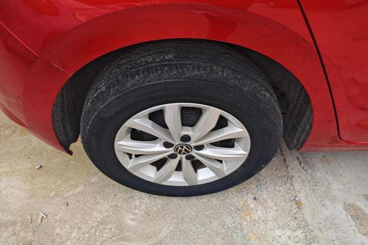 Used Volkswagen Polo 2023 Plus 1.5L Automatic Colorful Tech Edition Right Rear Wheel Hub