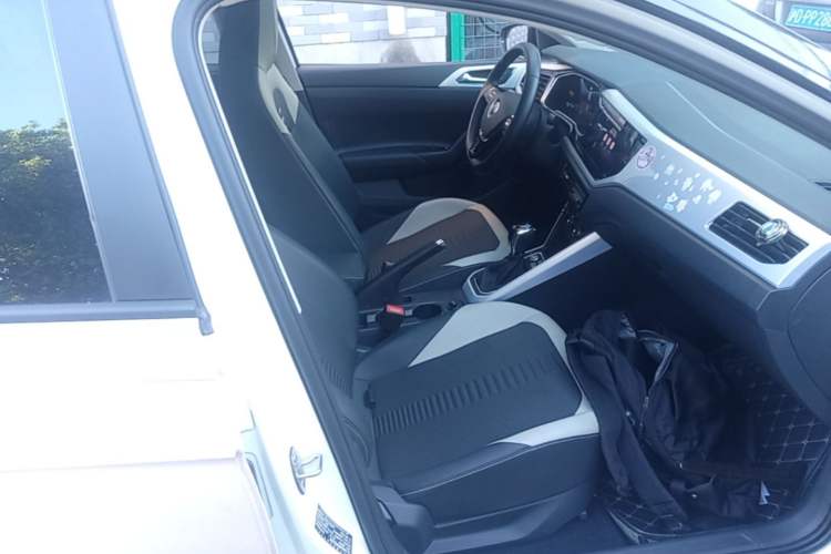 Used Volkswagen Polo 2023 Facelift Plus 1.5L Automatic Trendy & Tech-Savvy Luxury Edition Right Front Seat
