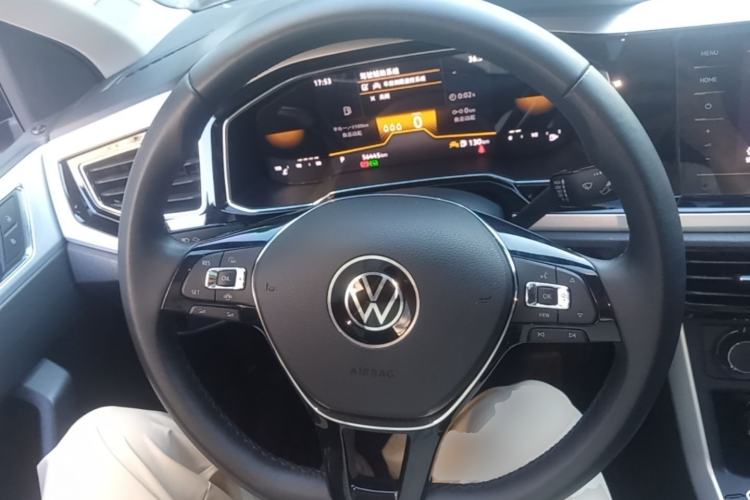 Used Volkswagen Polo 2023 Facelift Plus 1.5L Automatic Trendy & Tech-Savvy Luxury Edition Steering Wheel