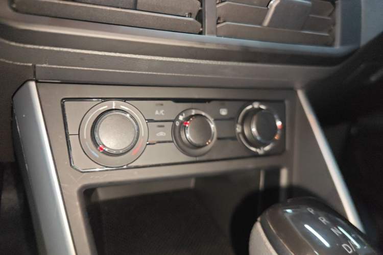Used Volkswagen Polo 2023 Revised Plus 1.5L Automatic – Enjoy Life Edition Audio And AC Panel