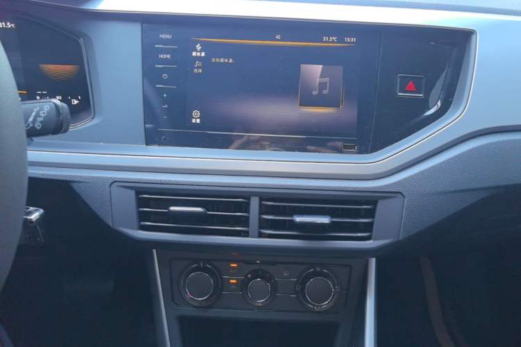Used Volkswagen Polo 2023 Revised Plus 1.5L Automatic – Enjoy Life Edition Audio And AC Panel
