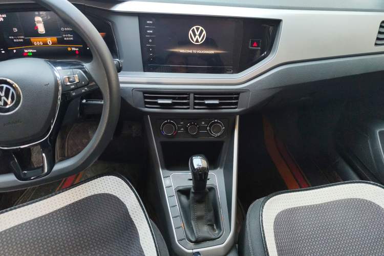 Used Volkswagen Polo 2023 Plus 1.5L Automatic Enjoy-the-Moment Edition Audio And AC Panel