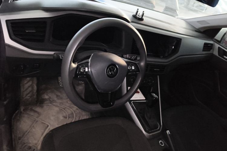 Used Volkswagen Polo 2023 Revised Plus 1.5L Automatic – Enjoy Life Edition Center Console